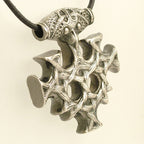 celtic field - Pendentif Croix de Hiddensee massive argent 925 antique 37 x 40 mm