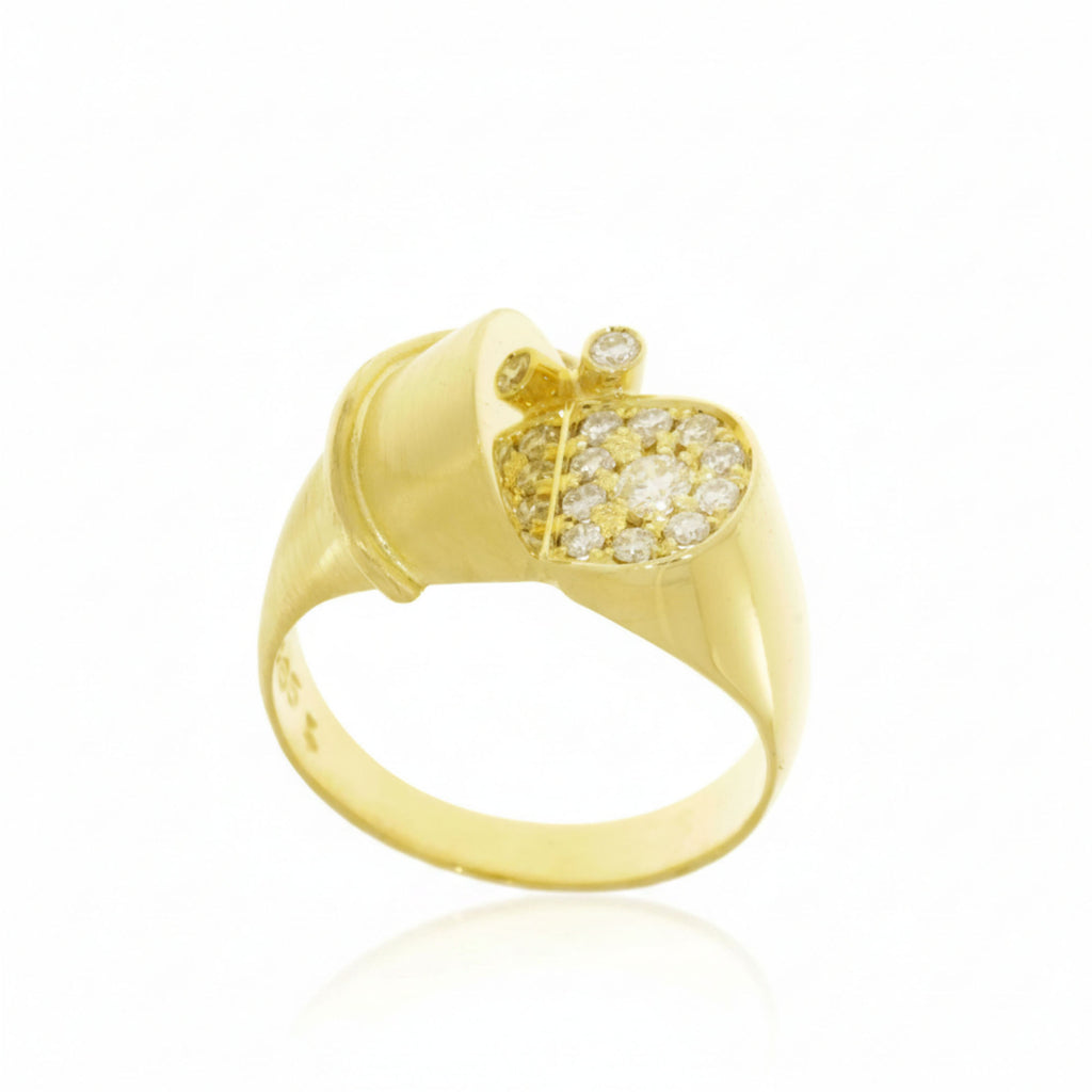 Goldring für Damen mit Brillanten